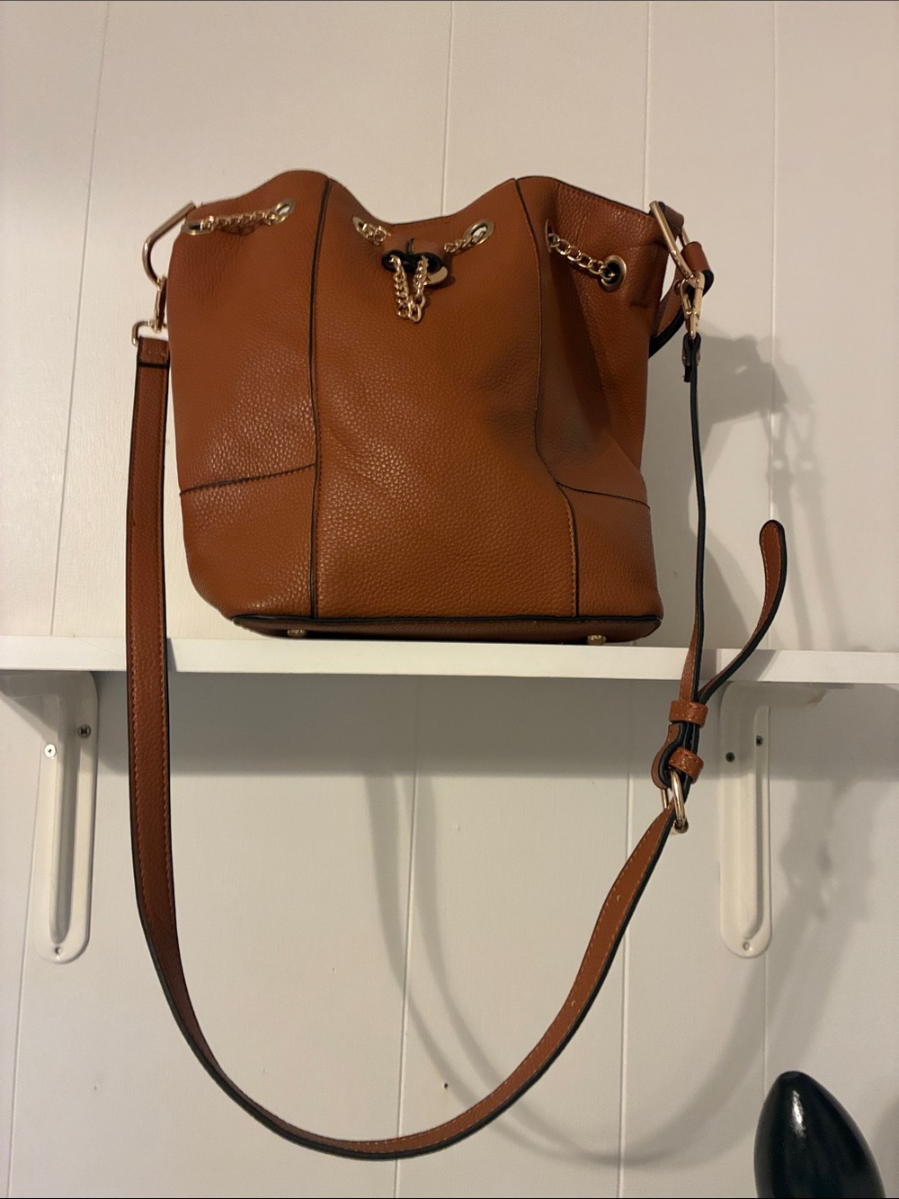 Pebbled Tan Leather Drawstring Shoulder Bag with Gold Chain Trim